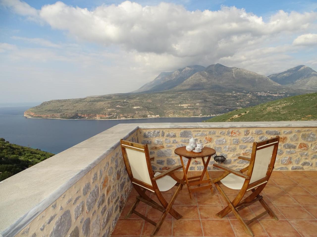 Hotel Sophia Limeni View Areopoli Exterior foto