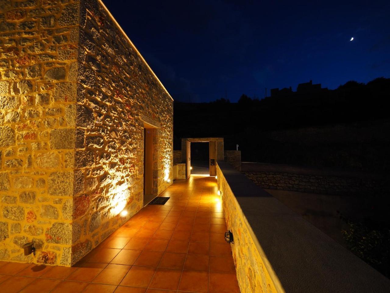Hotel Sophia Limeni View Areopoli Exterior foto