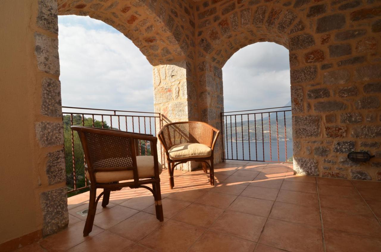 Hotel Sophia Limeni View Areopoli Exterior foto